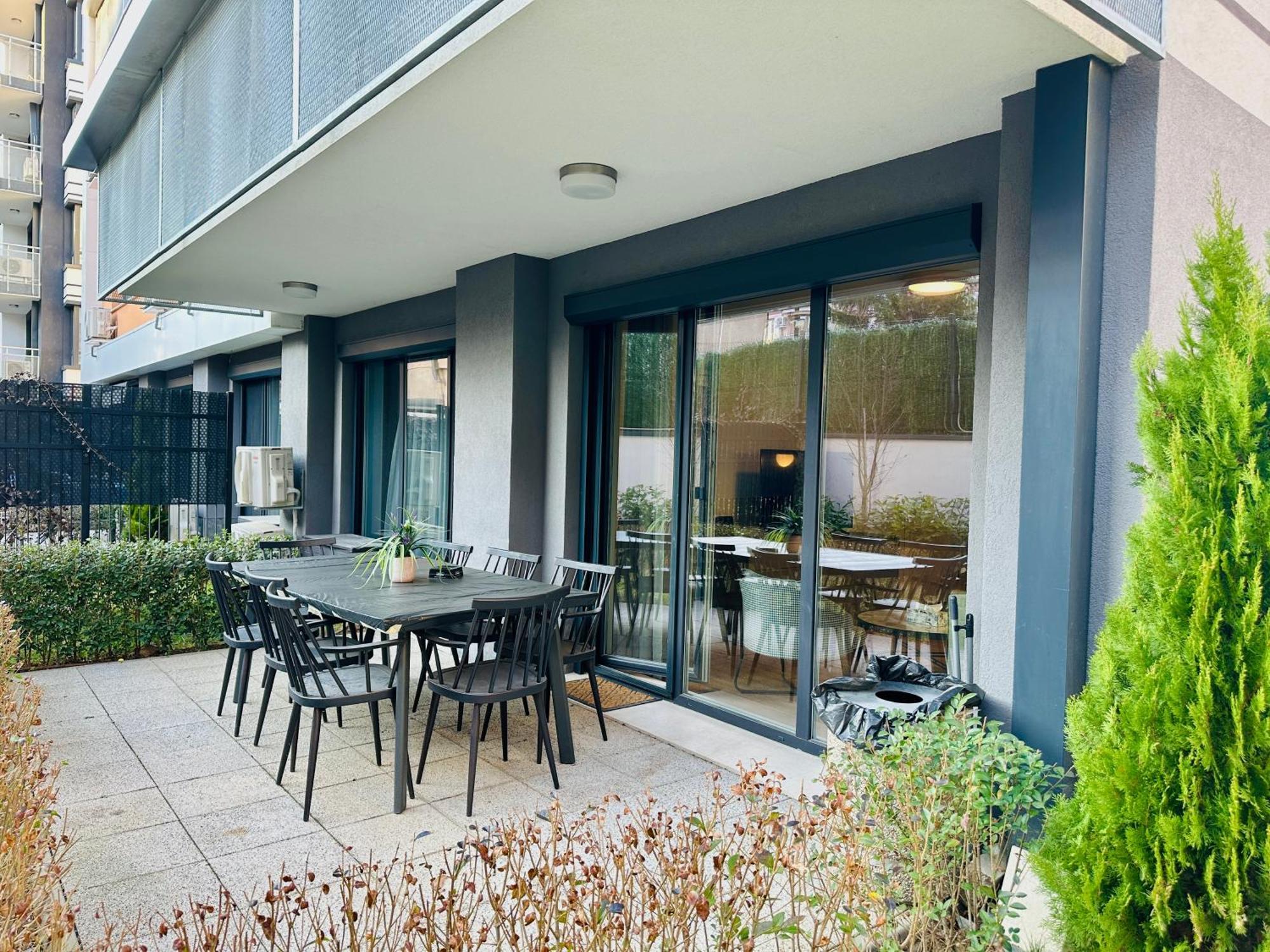 7Th Sense Boutique Apartments Sófia Exterior foto